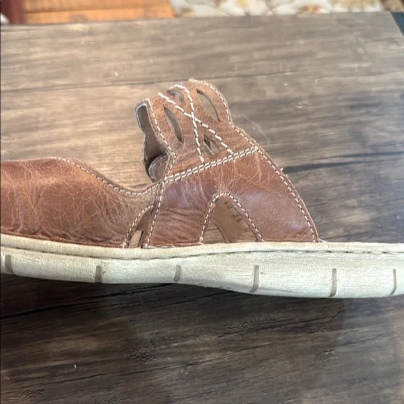 Josef Seibel Women’s Brown Leather Slip-Ons - Picture 6 of 12